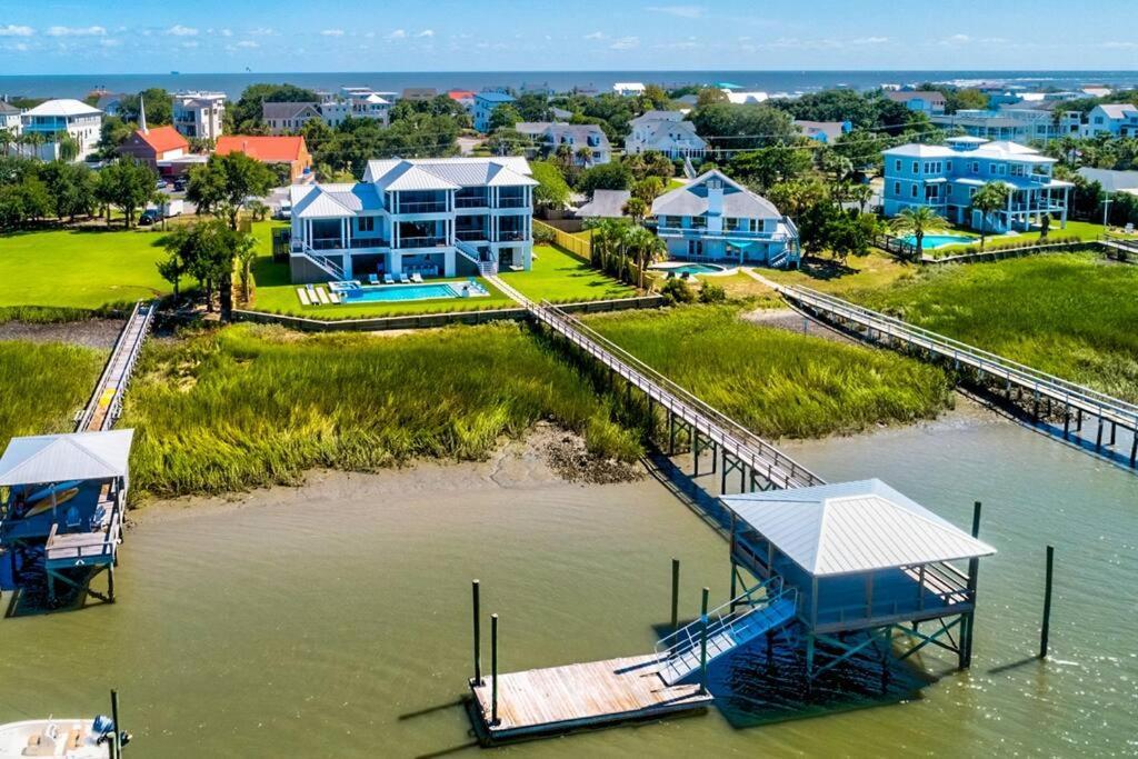 New Waterfront Home With Deep Water Dock Isle of Palms Eksteriør bilde